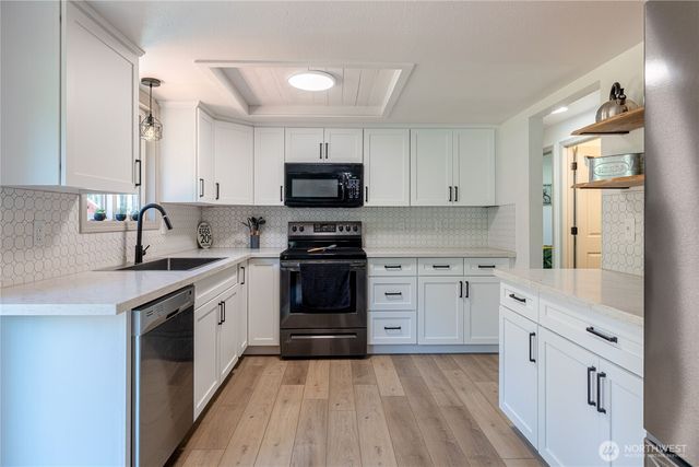 28114 22nd Avenue E, Spanaway, WA 98387