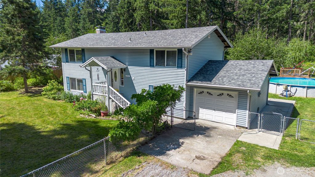 28114 22nd Avenue E, Spanaway, WA 98387