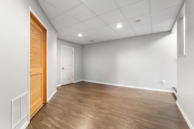 561 Fox Burrow Court, Valparaiso, IN 46385