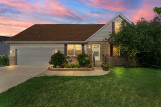 561 Fox Burrow Court, Valparaiso, IN 46385