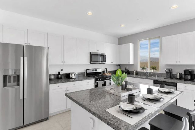 50229 Paseo Barcelona, Coachella, CA 92236