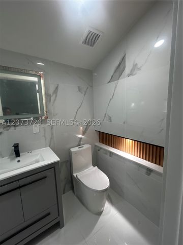 464 Minola Dr, Miami Springs, FL 33166