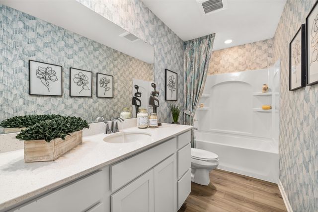 5567 Buttercup Avenue, Portage, IN 46368