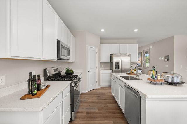 5567 Buttercup Avenue, Portage, IN 46368