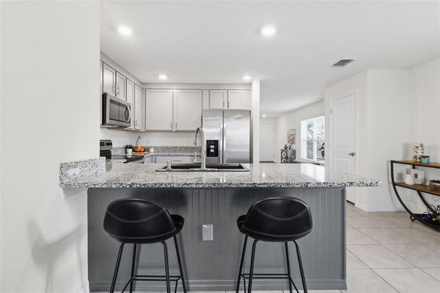 3718 MANNERED GOLD AVENUE, Bradenton, FL 34208