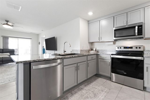 3718 MANNERED GOLD AVENUE, Bradenton, FL 34208