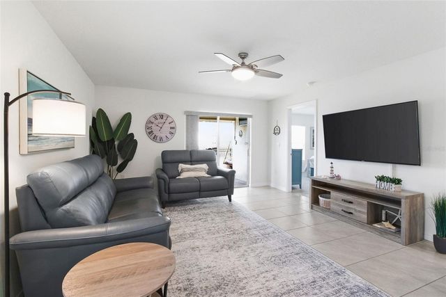 3718 MANNERED GOLD AVENUE, Bradenton, FL 34208