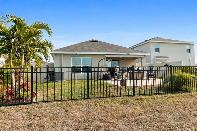 3718 MANNERED GOLD AVENUE, Bradenton, FL 34208