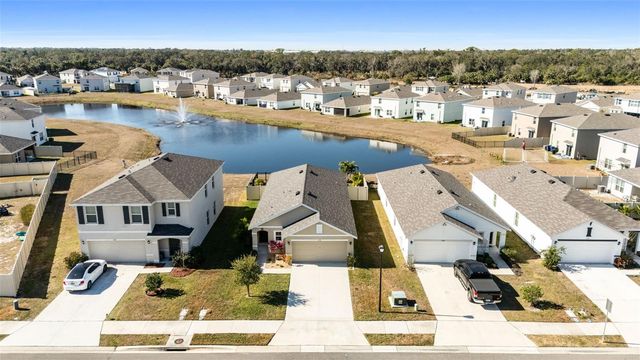 3718 MANNERED GOLD AVENUE, Bradenton, FL 34208