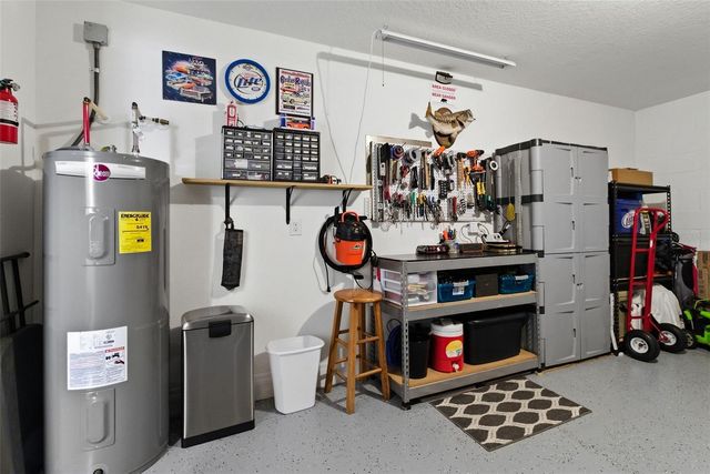 3718 MANNERED GOLD AVENUE, Bradenton, FL 34208