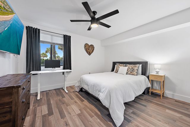 101 S Seas Drive 105, Jupiter, FL 33477