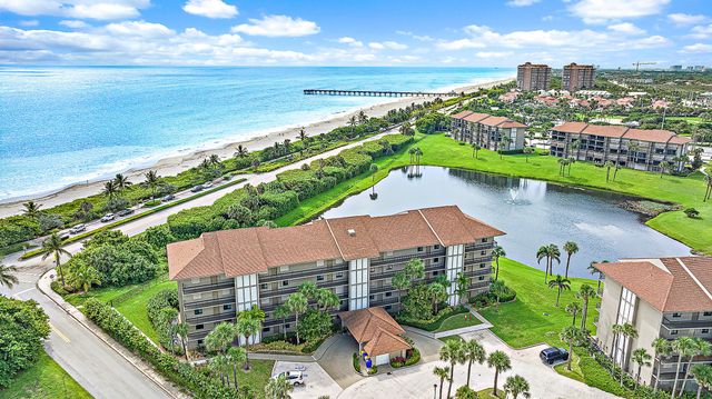 101 S Seas Drive 105, Jupiter, FL 33477