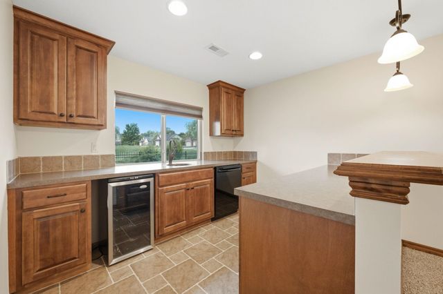 12209 E Troon Ct, Wichita, KS 67206