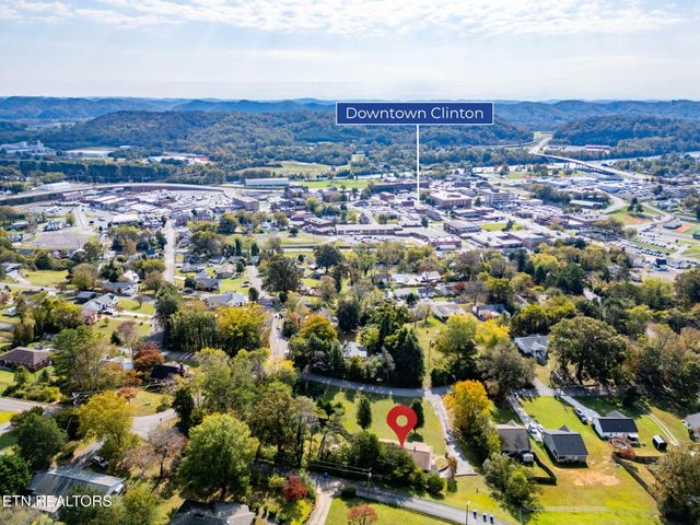 302 Hickory St, Clinton, TN 37716