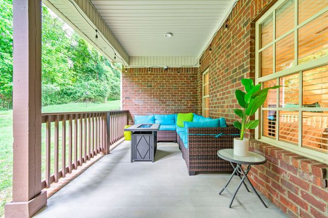 104 Nickolas Circle, Lebanon, TN 37087