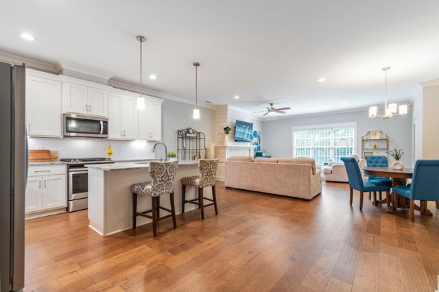 104 Nickolas Circle, Lebanon, TN 37087