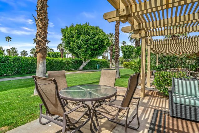 41545 Woodhaven Drive E, Palm Desert, CA 92211