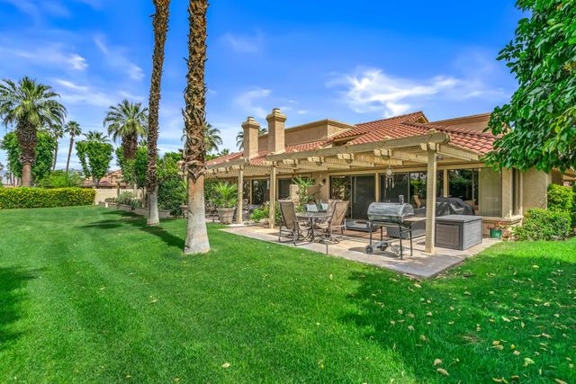 41545 Woodhaven Drive E, Palm Desert, CA 92211