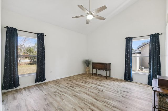 1004 MEGAN LYNN COURT, St Cloud, FL 34772