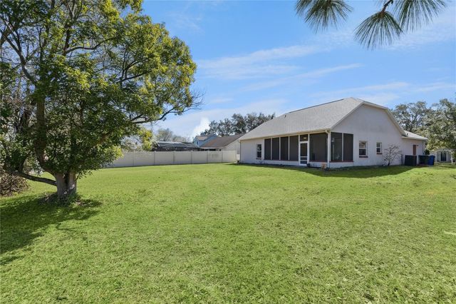 1004 MEGAN LYNN COURT, St Cloud, FL 34772