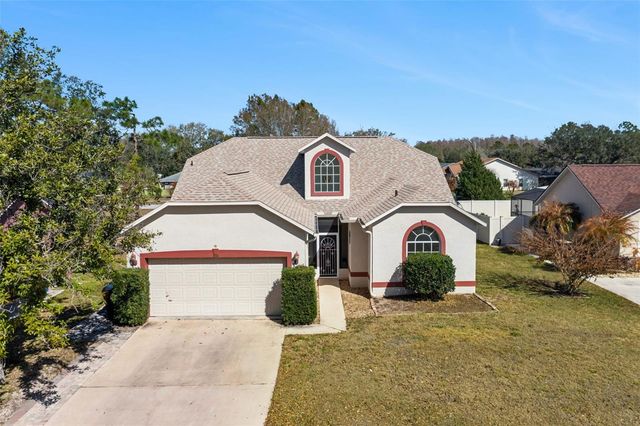 1004 MEGAN LYNN COURT, St Cloud, FL 34772