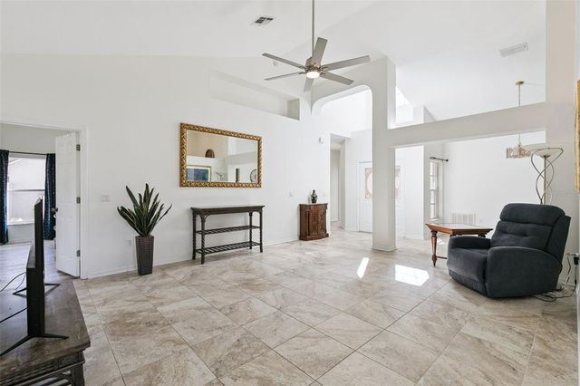 1004 MEGAN LYNN COURT, St Cloud, FL 34772