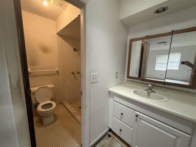 7 LAMPLITE COURT, Casselberry, FL 32707