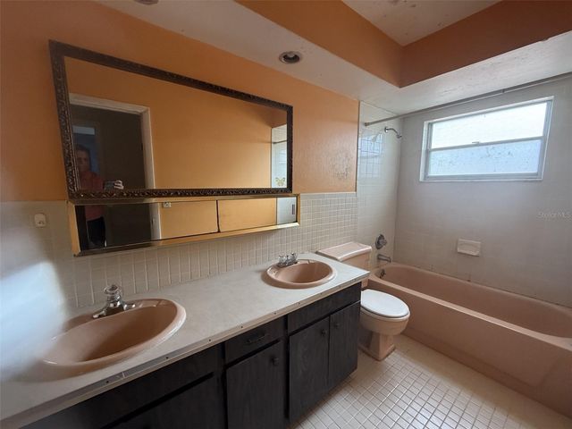 7 LAMPLITE COURT, Casselberry, FL 32707
