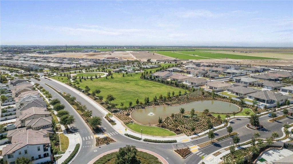 Image 13 of property listing at 11712 Caramella, Bakersfield, CA 93311