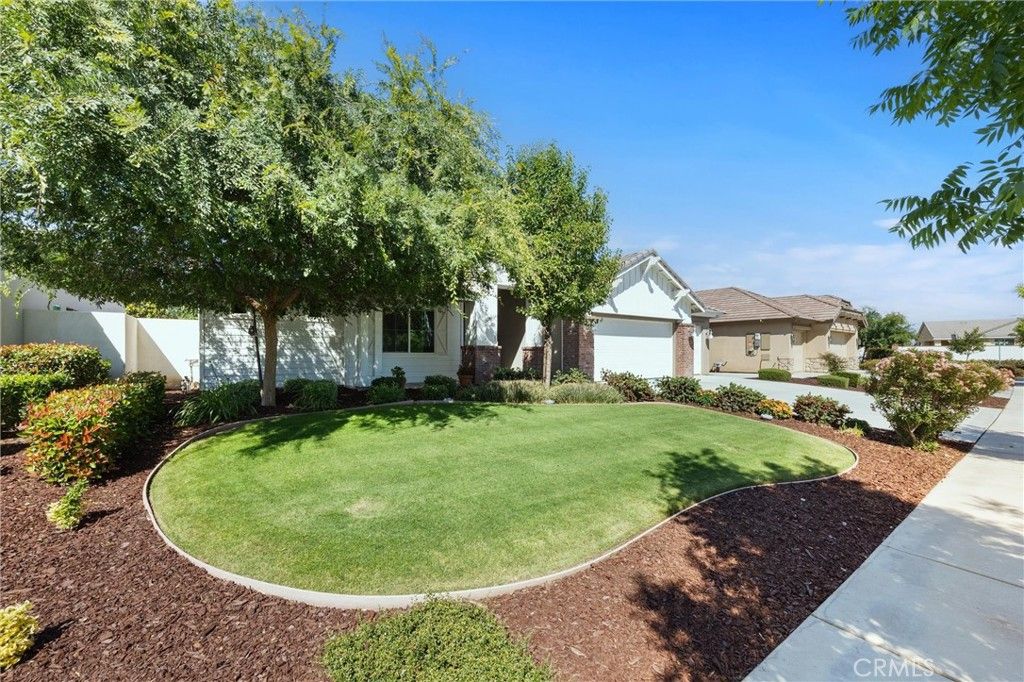 Image 15 of property listing at 11712 Caramella, Bakersfield, CA 93311