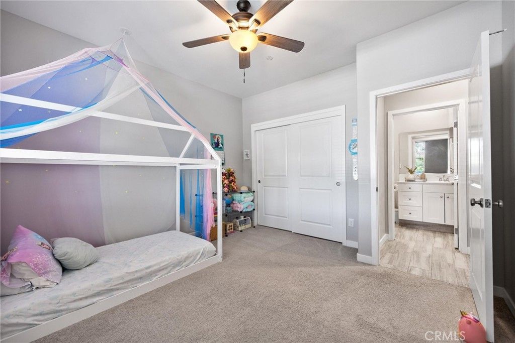 Image 50 of property listing at 11712 Caramella, Bakersfield, CA 93311