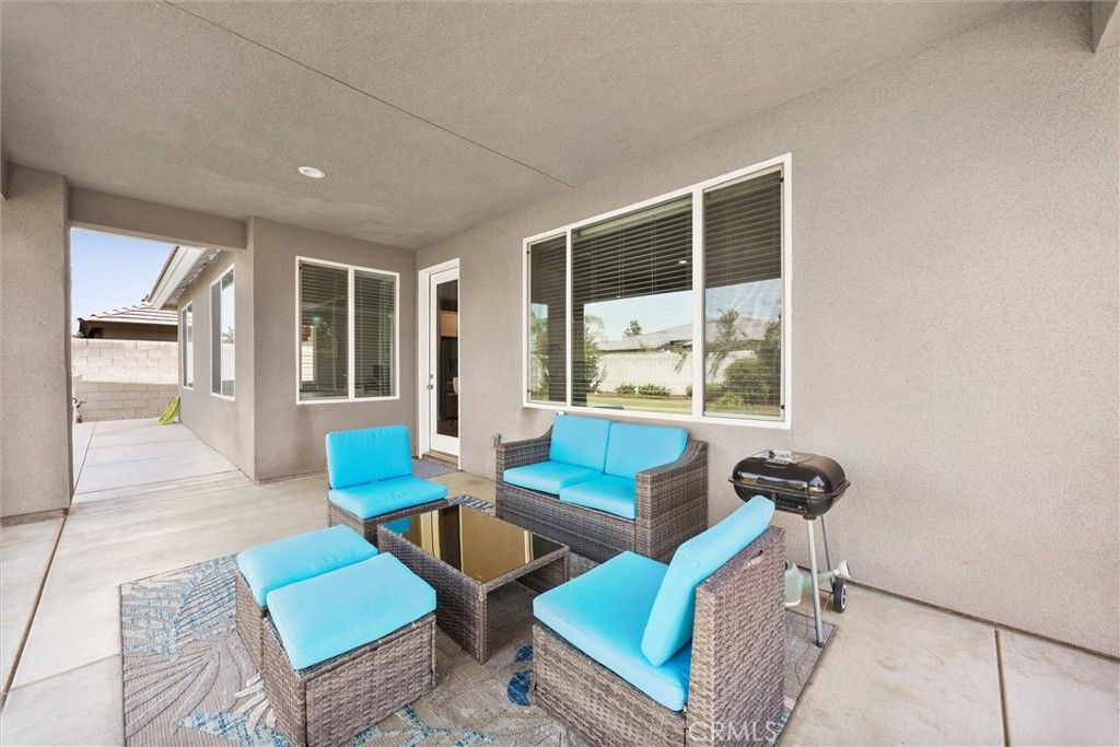 Image 56 of property listing at 11712 Caramella, Bakersfield, CA 93311
