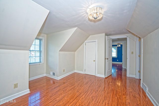 109 Schermerhorn Road, Rotterdam, NY 12306