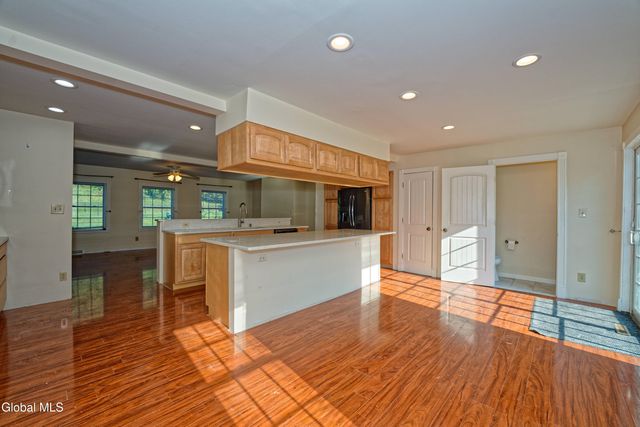 109 Schermerhorn Road, Rotterdam, NY 12306