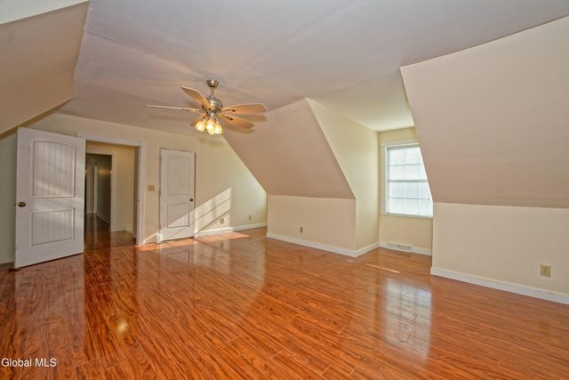 109 Schermerhorn Road, Rotterdam, NY 12306