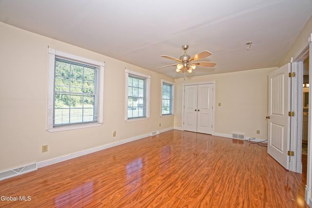 109 Schermerhorn Road, Rotterdam, NY 12306