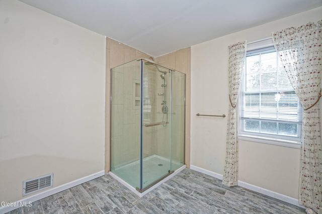 109 Schermerhorn Road, Rotterdam, NY 12306