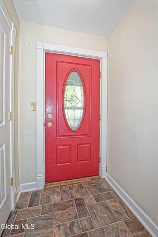 109 Schermerhorn Road, Rotterdam, NY 12306