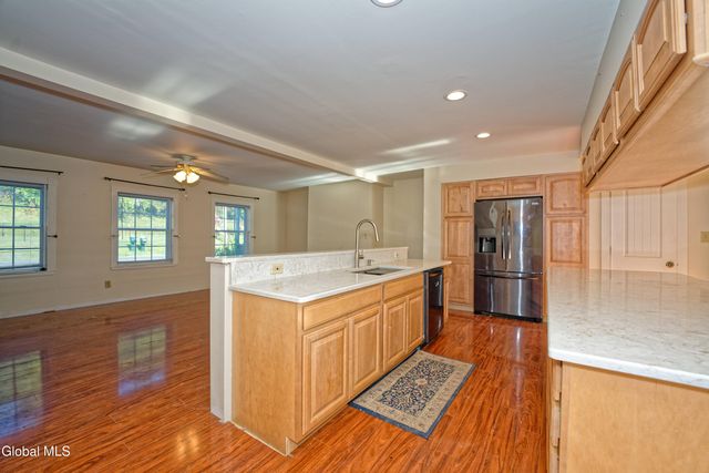 109 Schermerhorn Road, Rotterdam, NY 12306