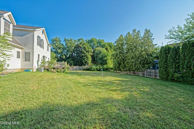 109 Schermerhorn Road, Rotterdam, NY 12306