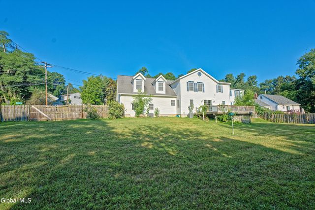 109 Schermerhorn Road, Rotterdam, NY 12306