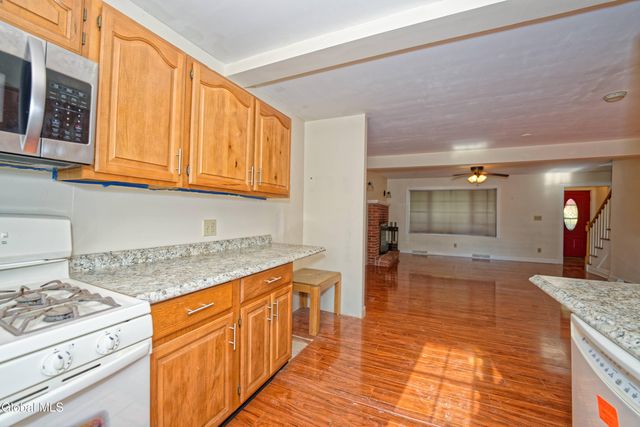 109 Schermerhorn Road, Rotterdam, NY 12306