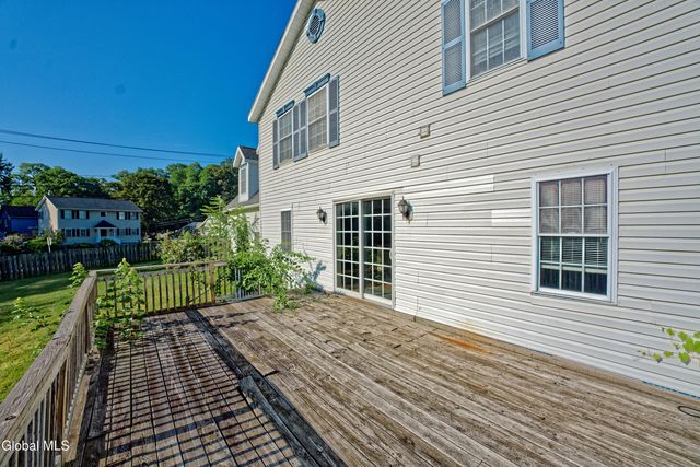 109 Schermerhorn Road, Rotterdam, NY 12306