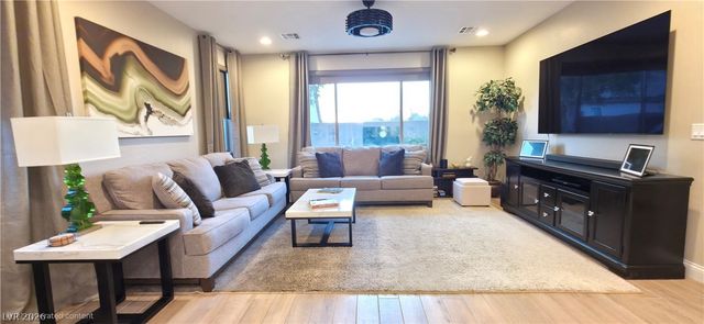 9652 Gleason Creek Street, Las Vegas, NV 89178
