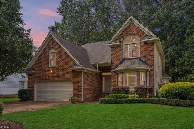 232 Pasture LN, Yorktown, VA 23693