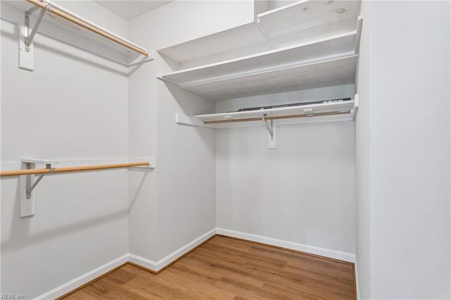 232 Pasture LN, Yorktown, VA 23693