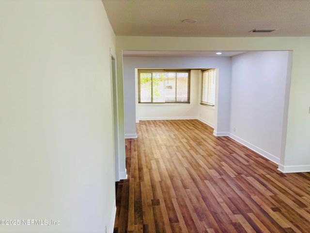 6678 S NORDE Drive, Jacksonville, FL 32244