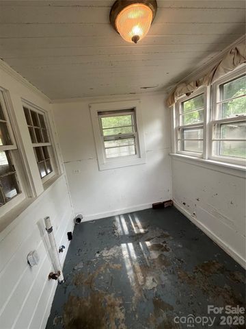 503 Aquadale Road, Albemarle, NC 28001