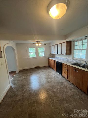 503 Aquadale Road, Albemarle, NC 28001