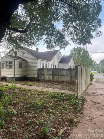503 Aquadale Road, Albemarle, NC 28001